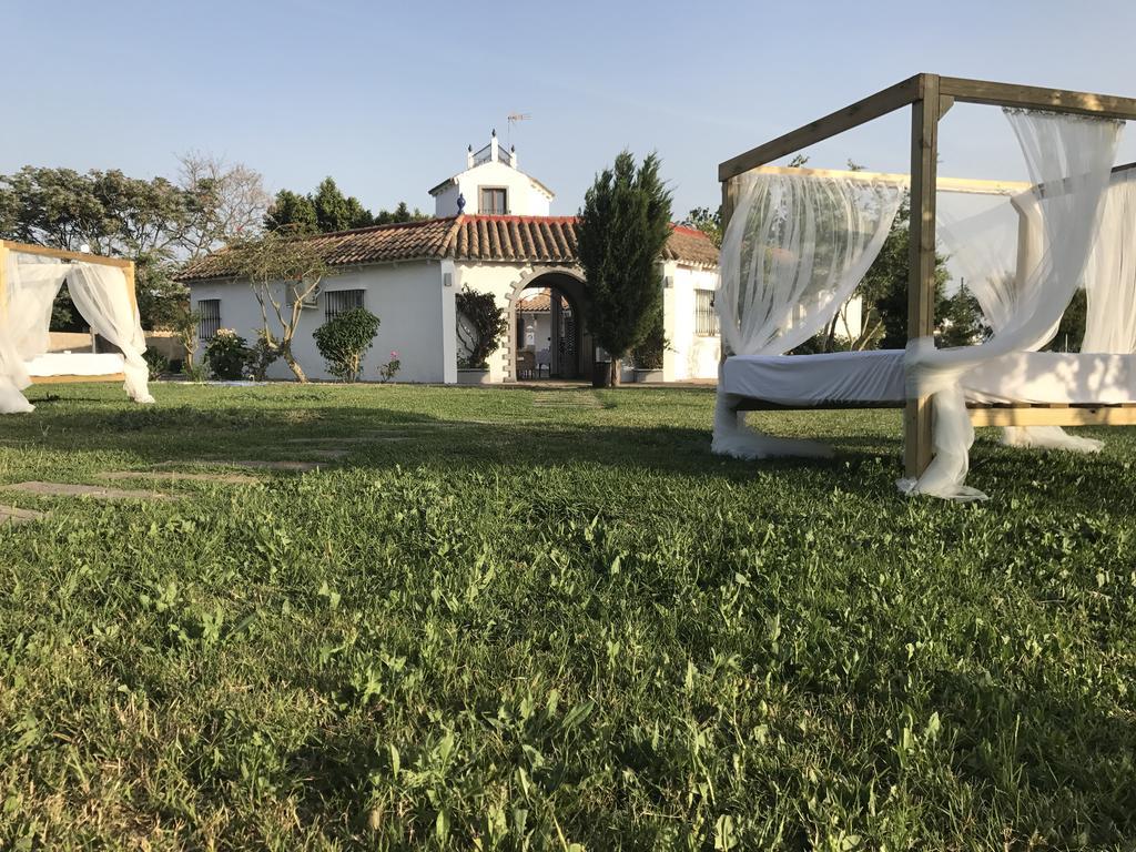 Amarna Conil Pension Conil De La Frontera Buitenkant foto