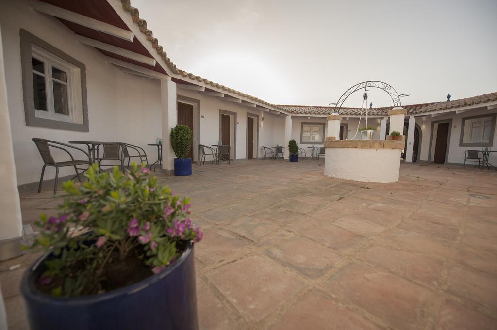 Amarna Conil Pension Conil De La Frontera Buitenkant foto