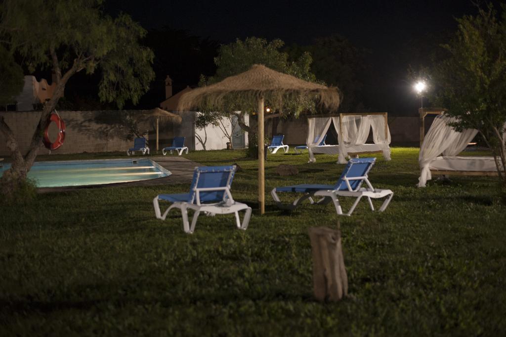 Amarna Conil Pension Conil De La Frontera Buitenkant foto